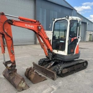 KUBOTA U25-3 + BRH(marteau hydraulique) + 3 GODETS