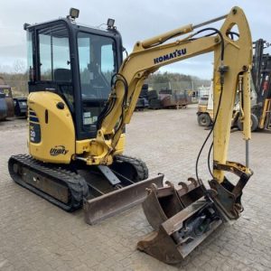 KOMATSU PC20MR-2 + 3 GODETS