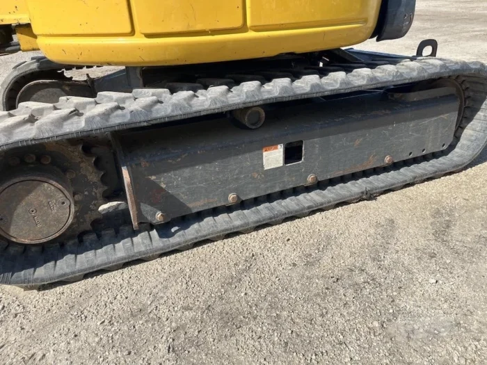 KOMATSU PC27MR-2, 3T + 4 GODETS – Image 14